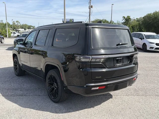 New 2026 High Gloss Black Exterior Paint Jeep Limited Reserve image 6