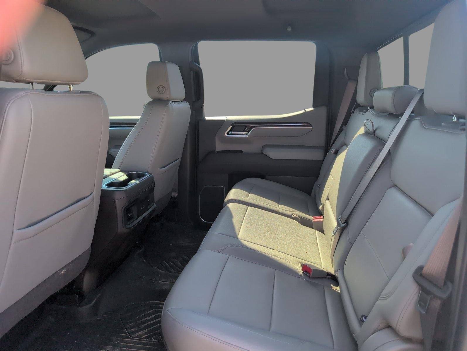 2025 Chevrolet Silverado 1500 RST - Photo 34