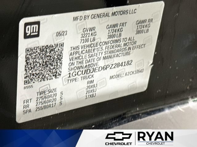 Used 2023 BLACK Chevrolet High Country image 32