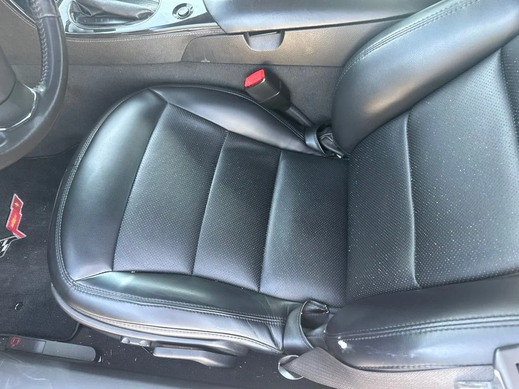 Used 2012 Blue Chevrolet Grand Sport image 4