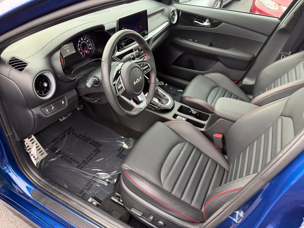 Used 2024 Deep Sea Blue Kia GT image 10