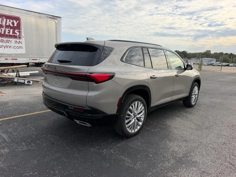 2027 Buick Enclave Sport Touring - Photo 3