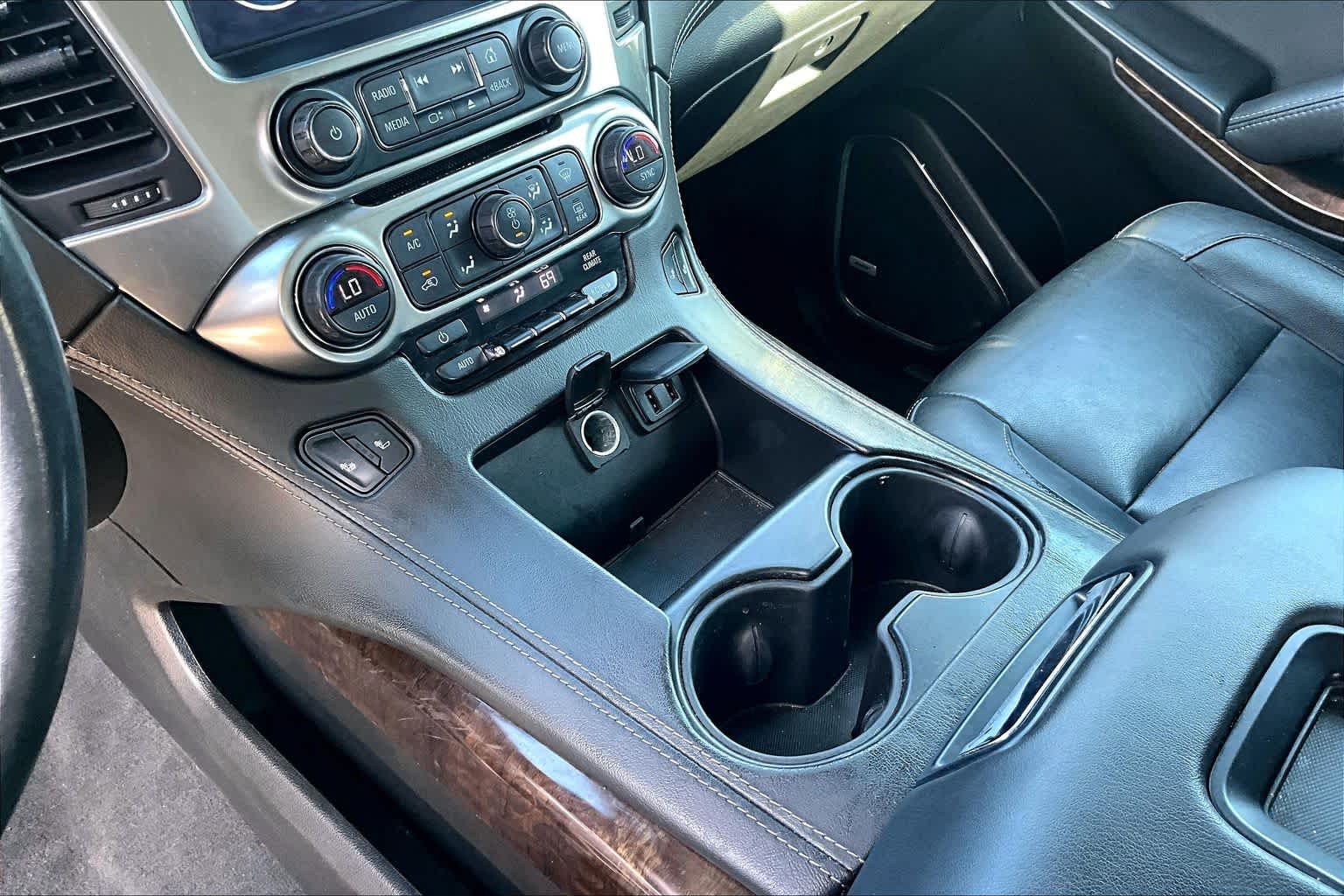 Used 2019 Black Chevrolet LT image 17