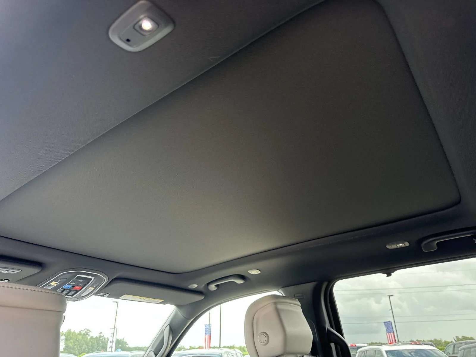 New 2026 High Gloss Black Exterior Paint Jeep Limited Reserve image 8