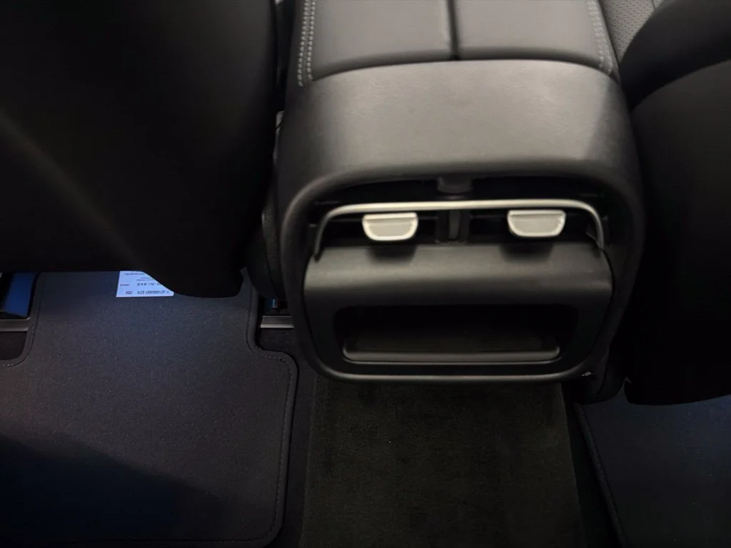 New 2027 Black Mercedes-Benz E 350 image 24