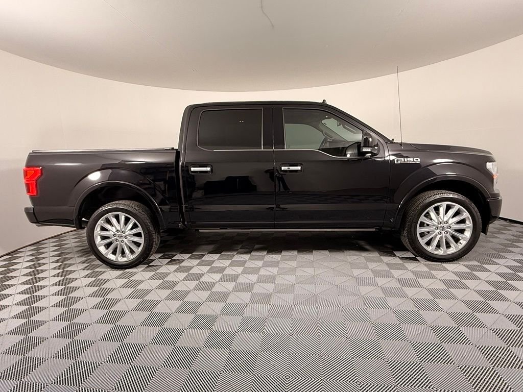 Used 2019 Black Metallic Ford Limited image 7