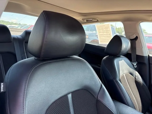2019 Kia Optima S - Photo 24