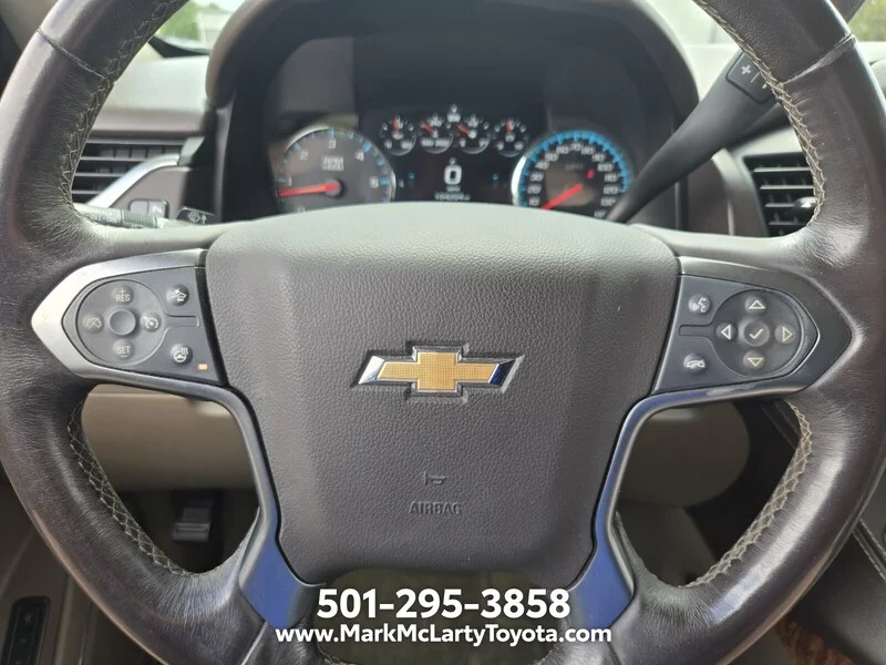 Used 2016 Pearl CHEVROLET 4WD 4DR LTZ image 27