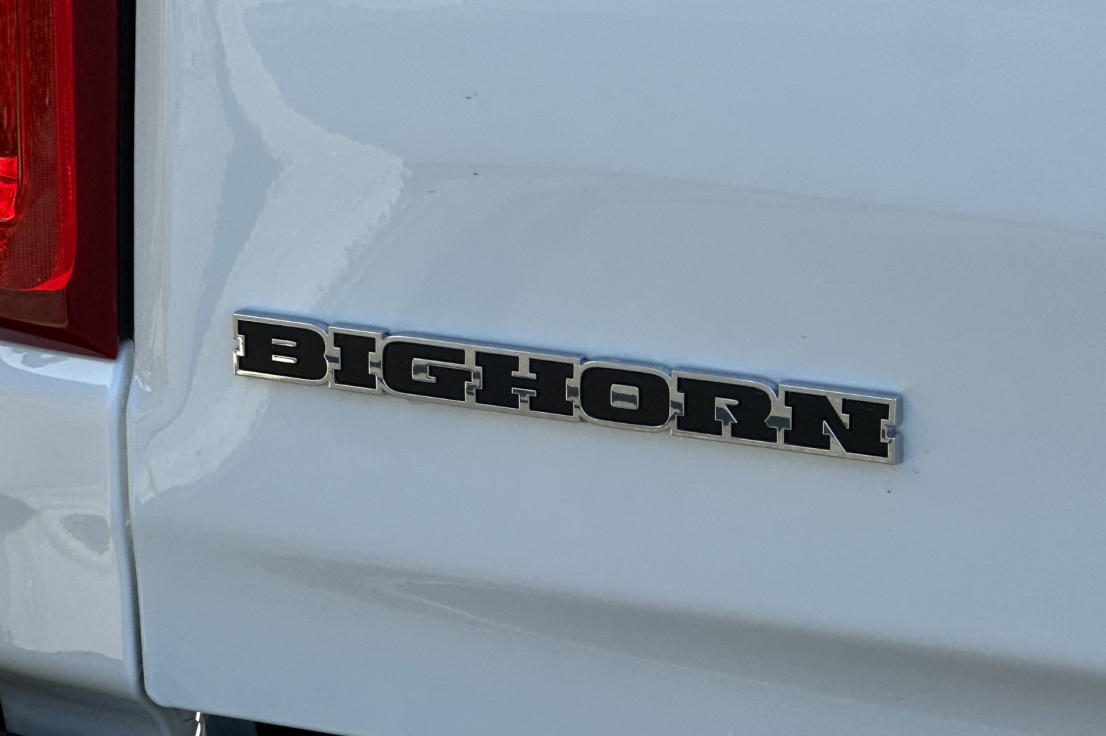 New 2026 Bright White Clear-Coat Exterior Paint RAM Big Horn/Lone Star image 25