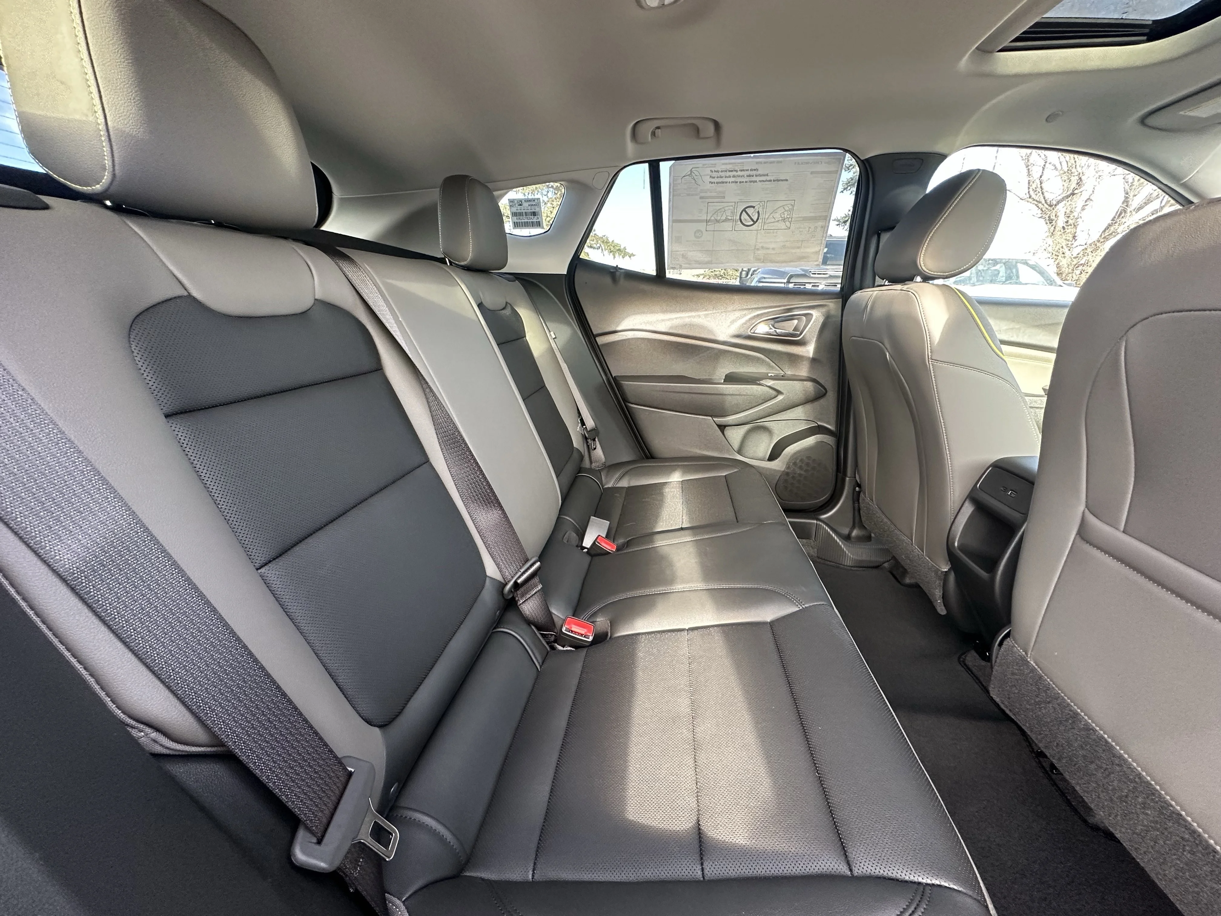 New 2026 Mosaic Black Metallic Chevrolet ACTIV image 25