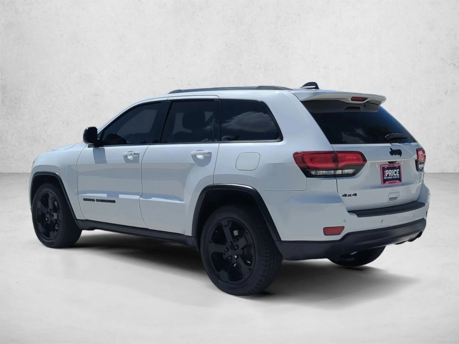 Used 2018 Bright White Clearcoat Jeep Upland image 7