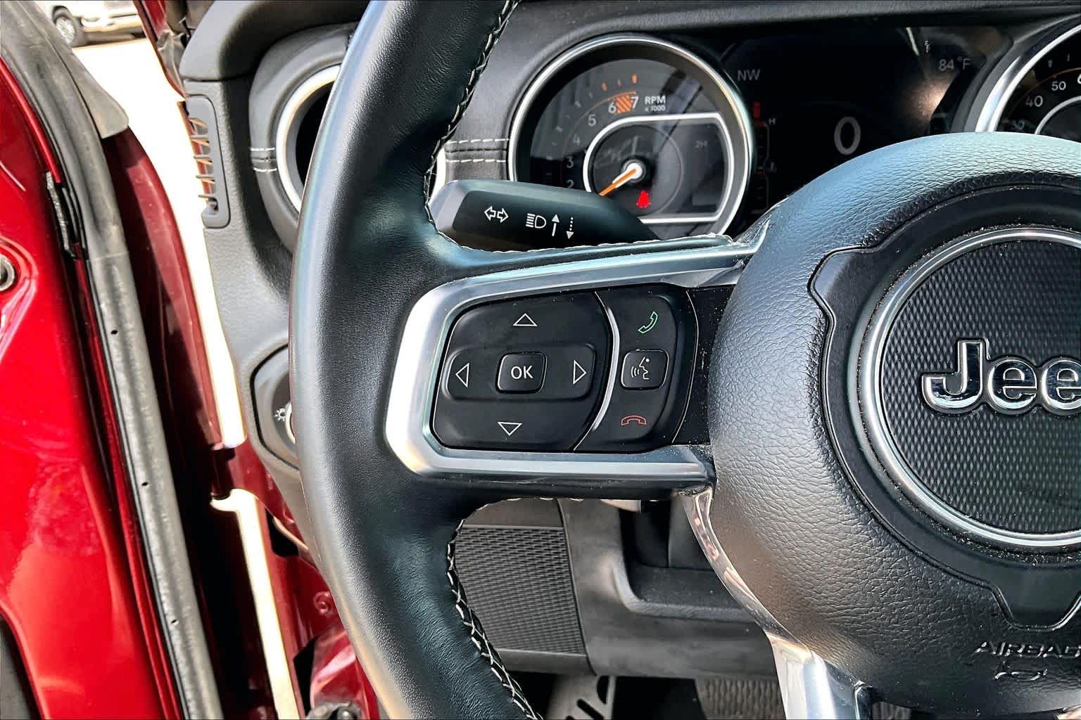 Used 2021 Snazzberry Pearlcoat Jeep Unlimited Sahara image 22