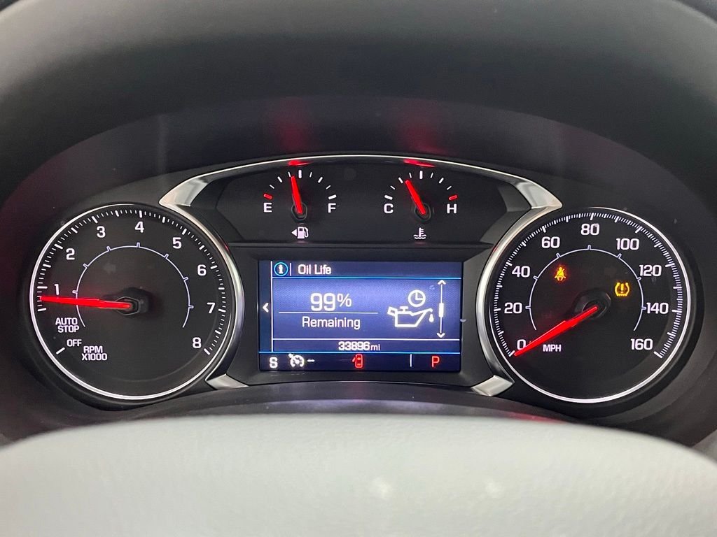 Used 2023 Volcanic Red GMC SLE image 23