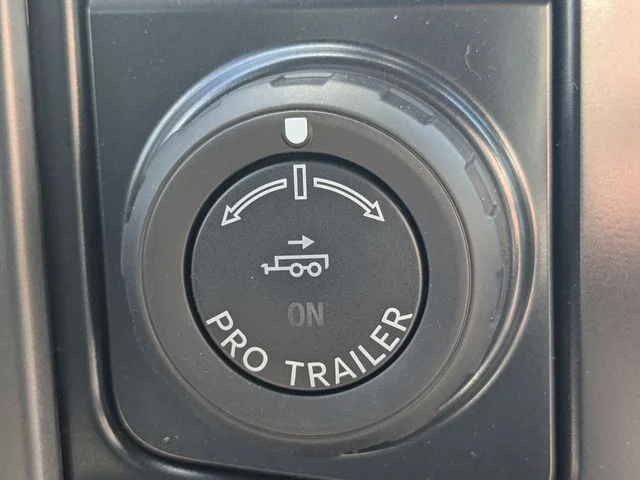 New 2026 Carbonized Gray Metallic Ford Lariat® image 32