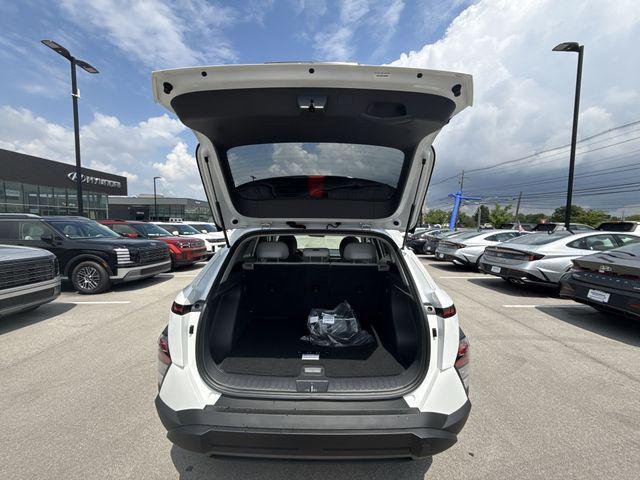 New 2026 White Hyundai SEL Sport AWD image 22