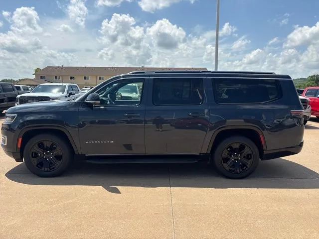 2024 Jeep Wagoneer L Series II - Photo 6