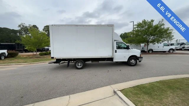 Used 2023 White Chevrolet Work Van image 9