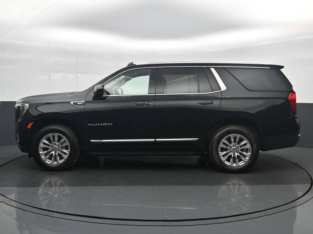 Used 2024 Black GMC SLT image 3