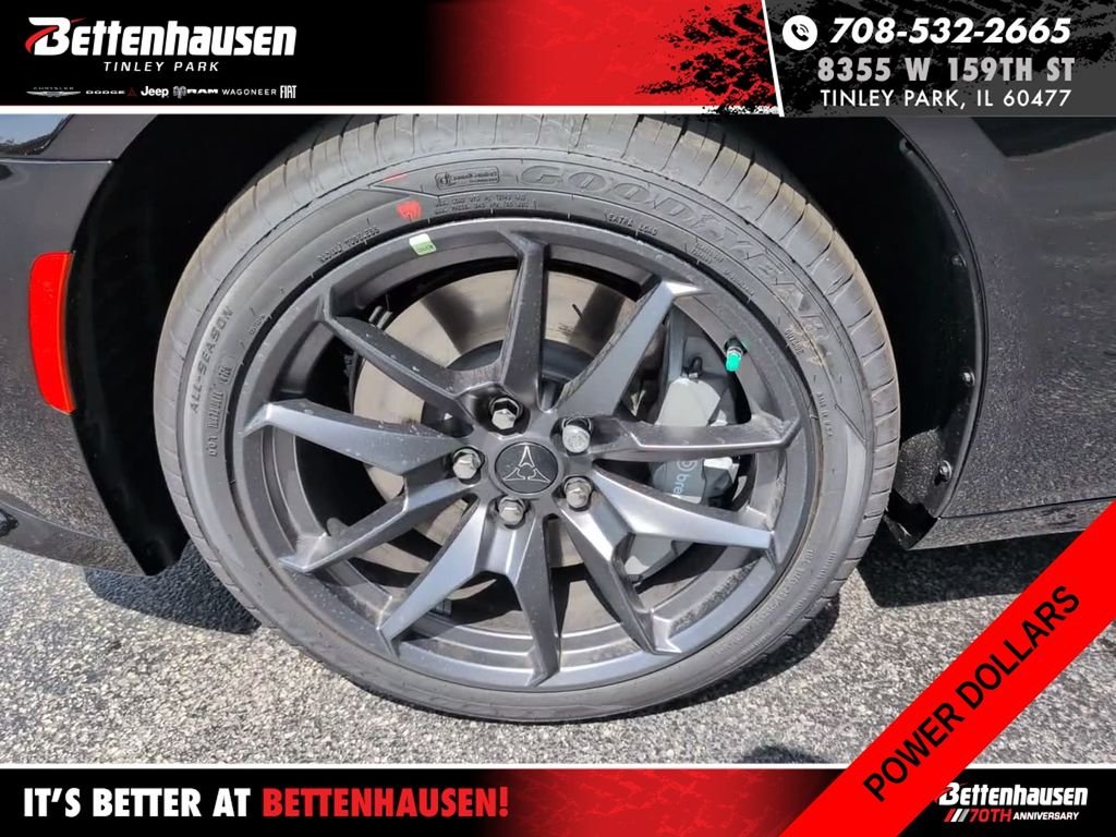 New 2026 Diamond Black Crystal Pearlcoat Dodge Scat Pack Plus image 11
