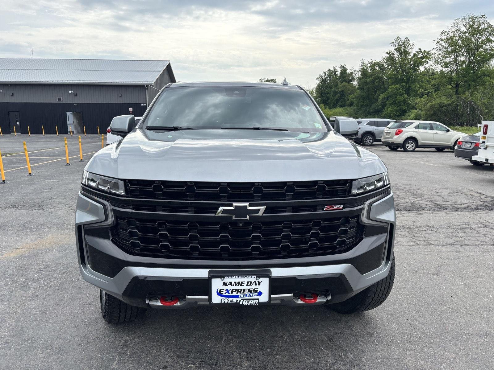 Used 2023 Sterling Gray Metallic Chevrolet Z71 image 2