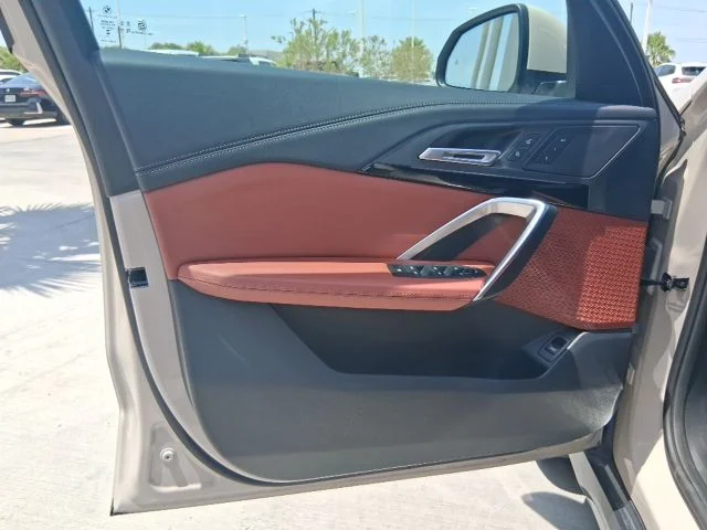 2026 BMW X1 28i - Photo 13