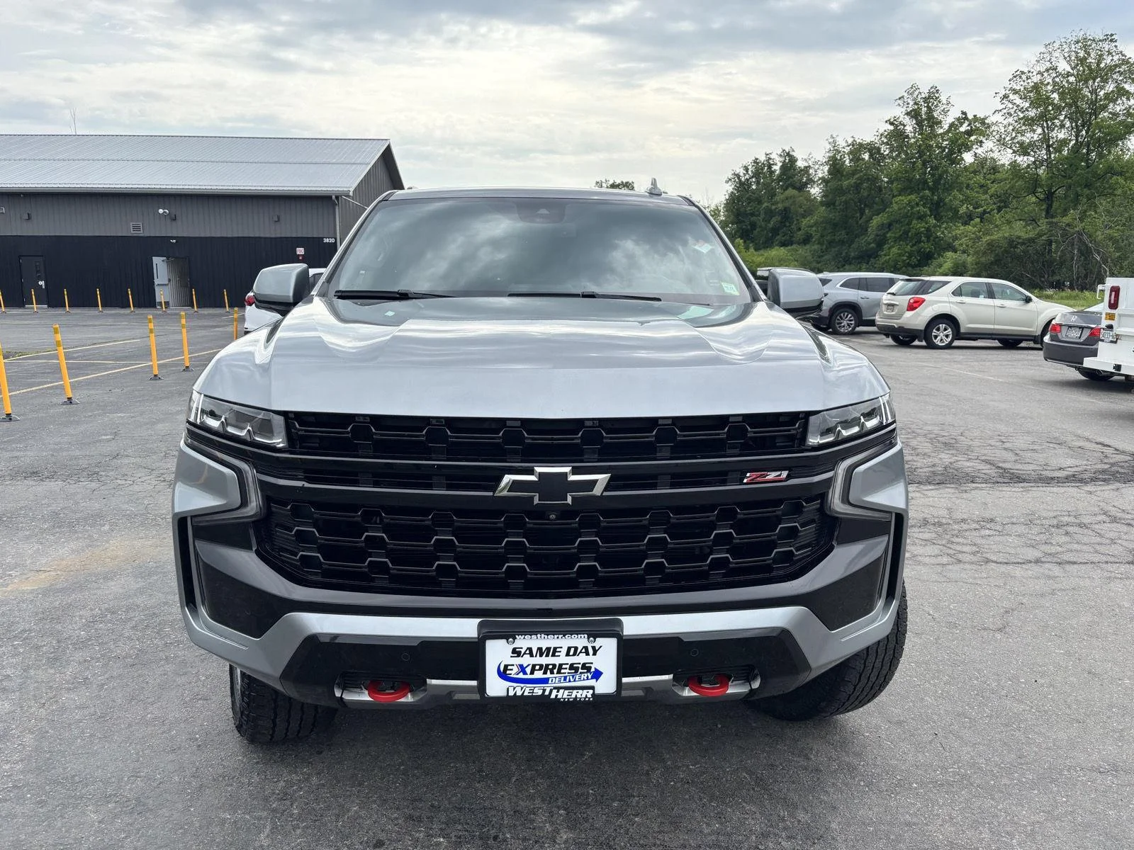 Used 2023 Sterling Gray Metallic Chevrolet Z71 image 2