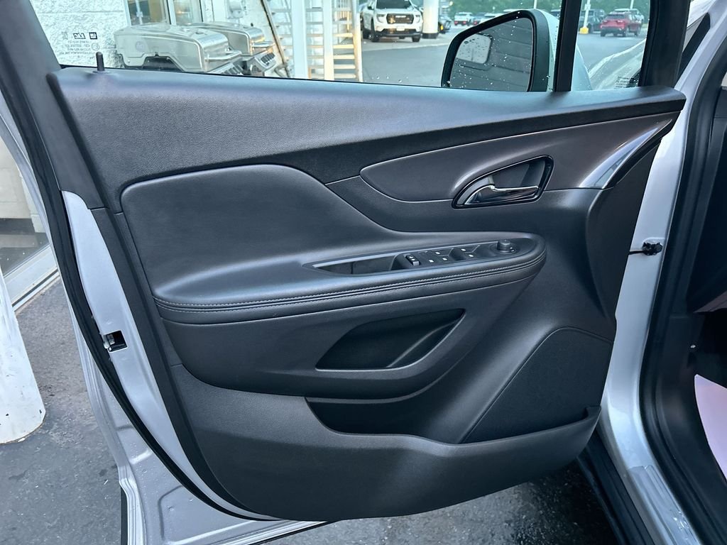 Used 2020 Silver Buick Preferred image 24