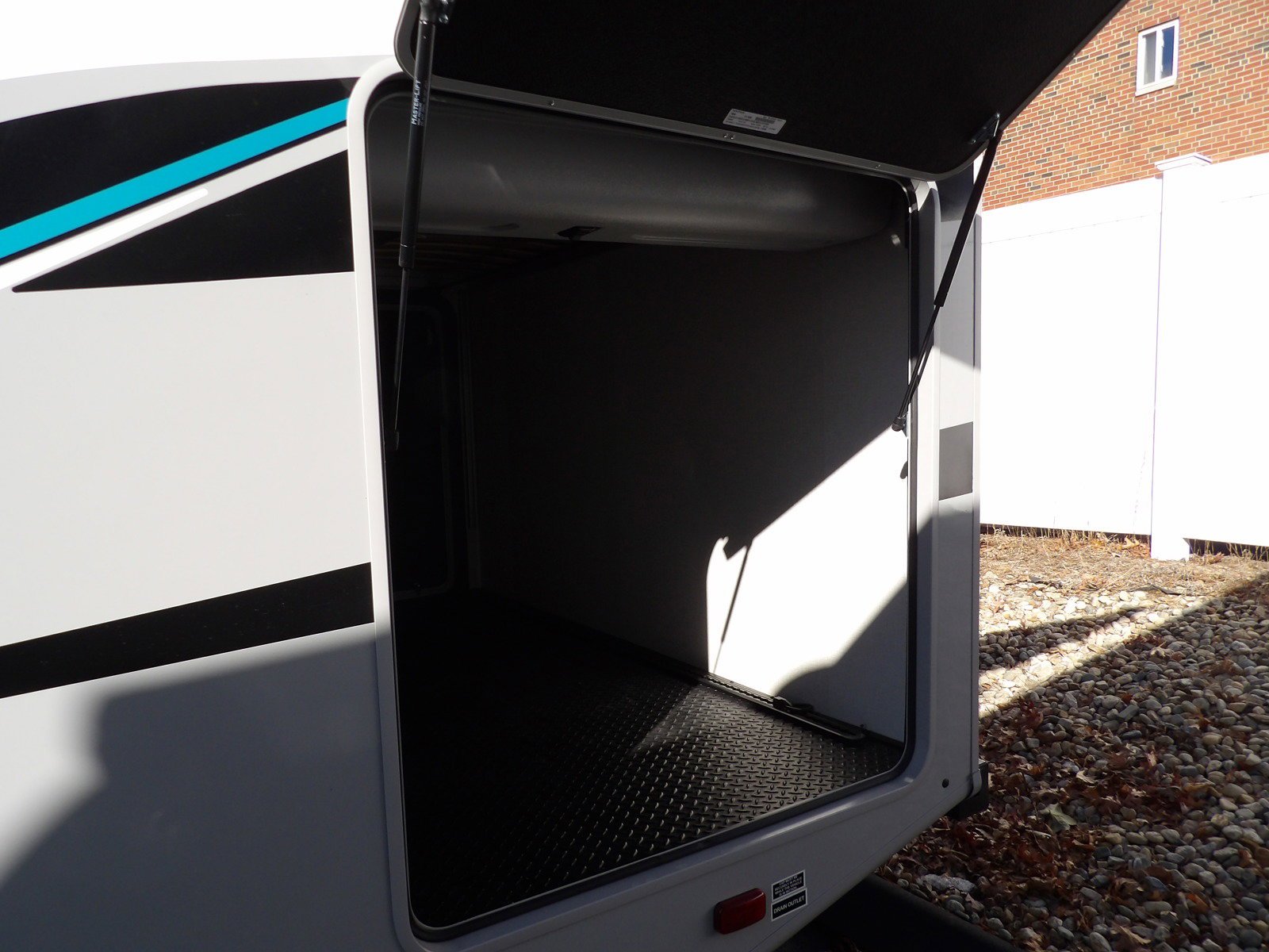 New 2025 Silver Coachmen 20XG image 19
