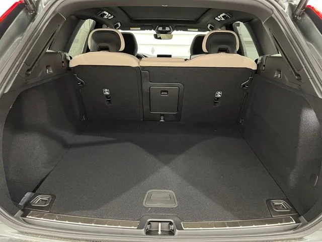 New 2026 Forest Lake Volvo Plus image 21