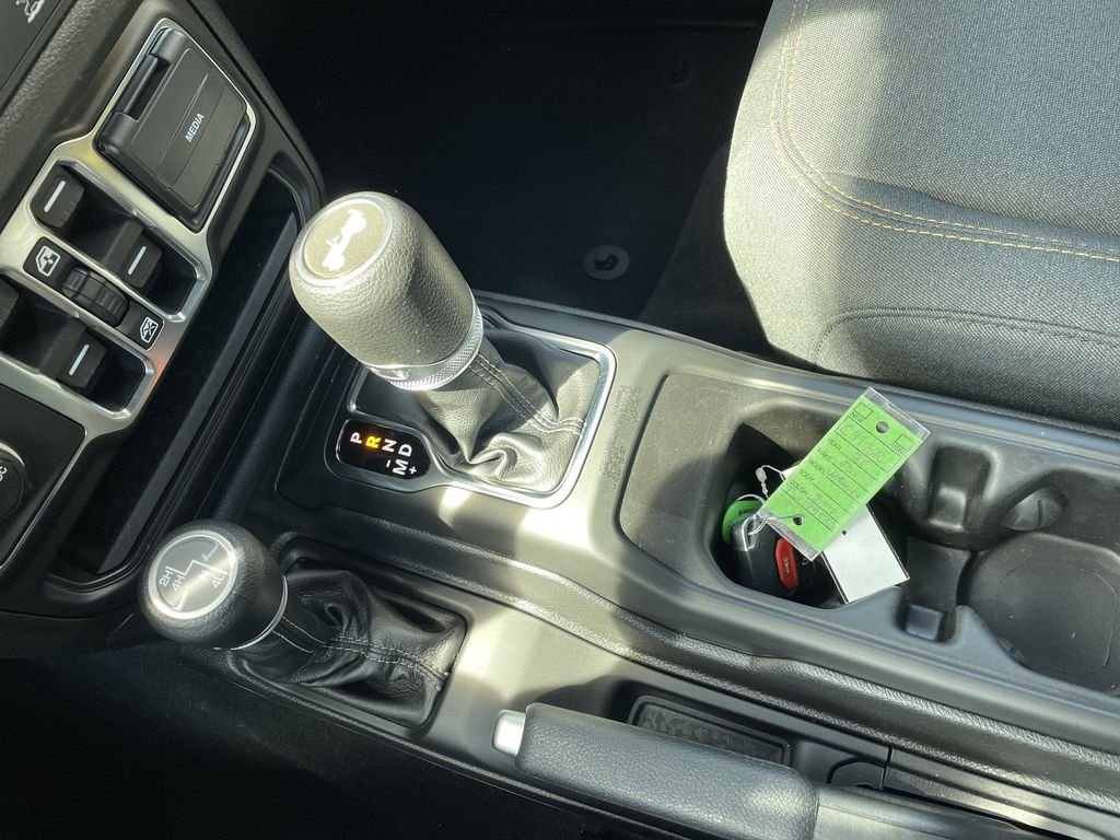 Used 2026 Gray Jeep Sport S image 21