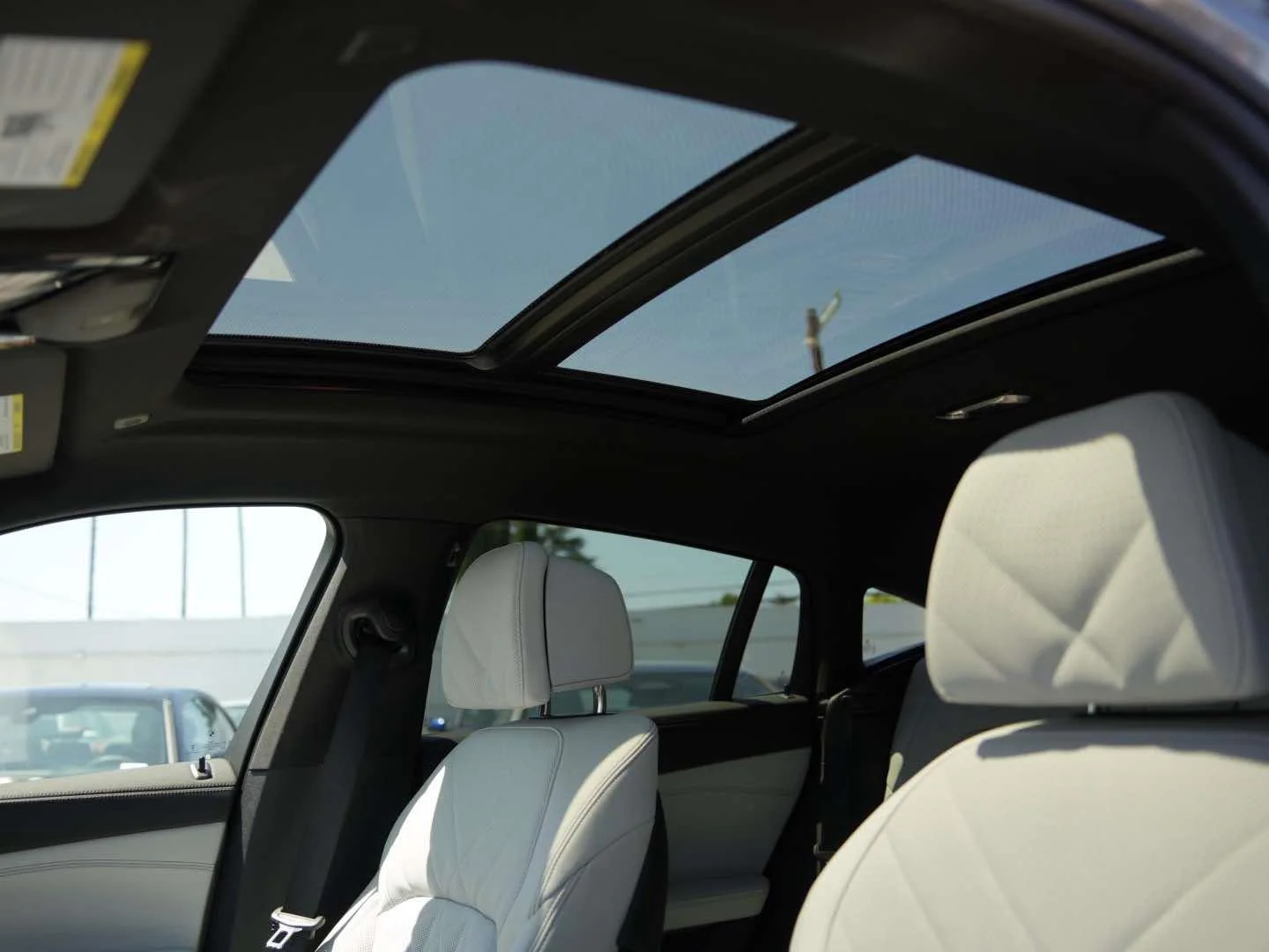 New 2027 Skyscraper Grey Metallic BMW xDrive40i image 17