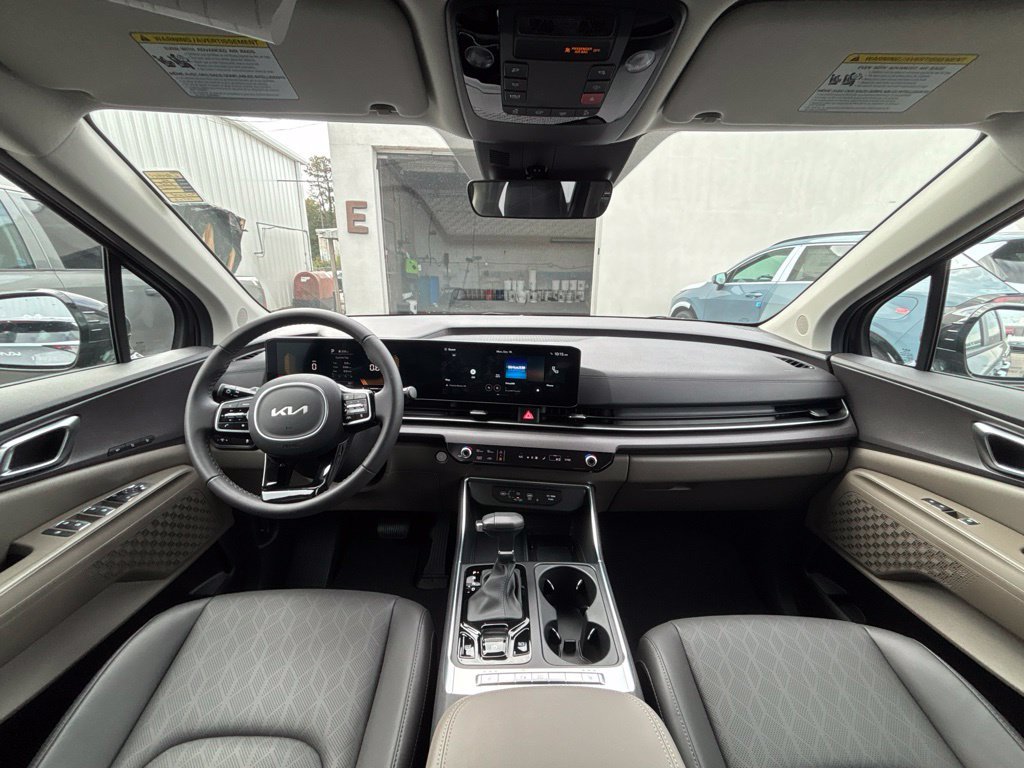 Certified Used 2026 Gray Kia EX image 16
