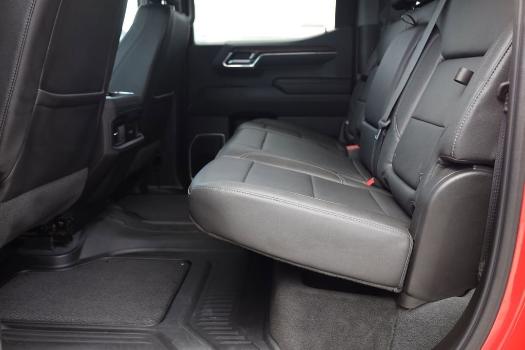Used 2023 Red Chevrolet RST image 17
