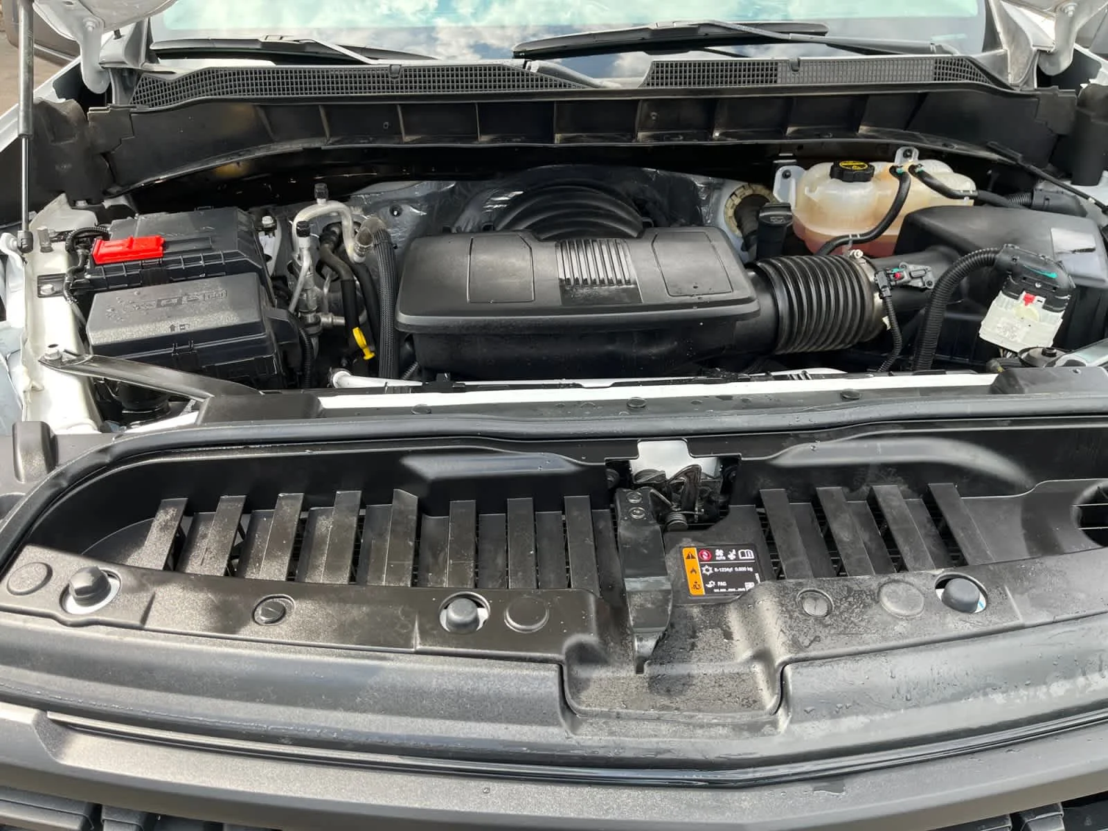 Used 2024 Summit White Chevrolet Work Truck image 24