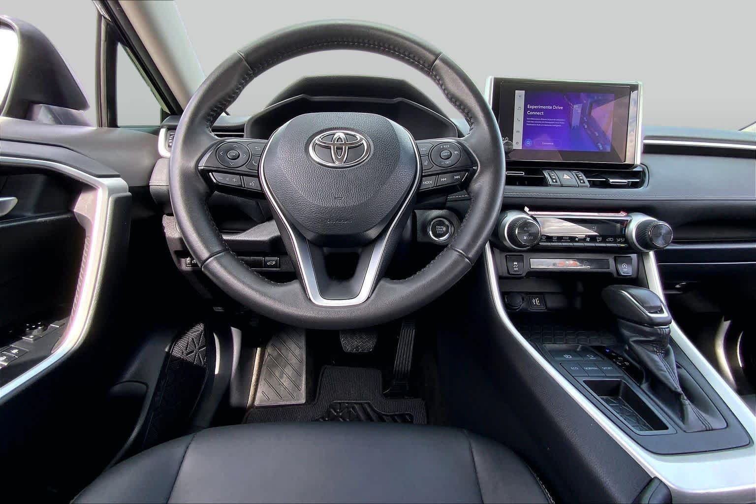 Used 2025 Blueprint Toyota XLE Premium image 6
