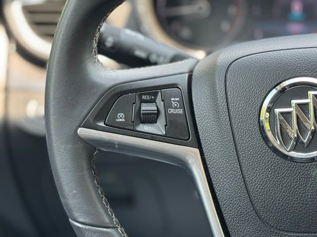 Used 2022 Summit White Buick Preferred image 23