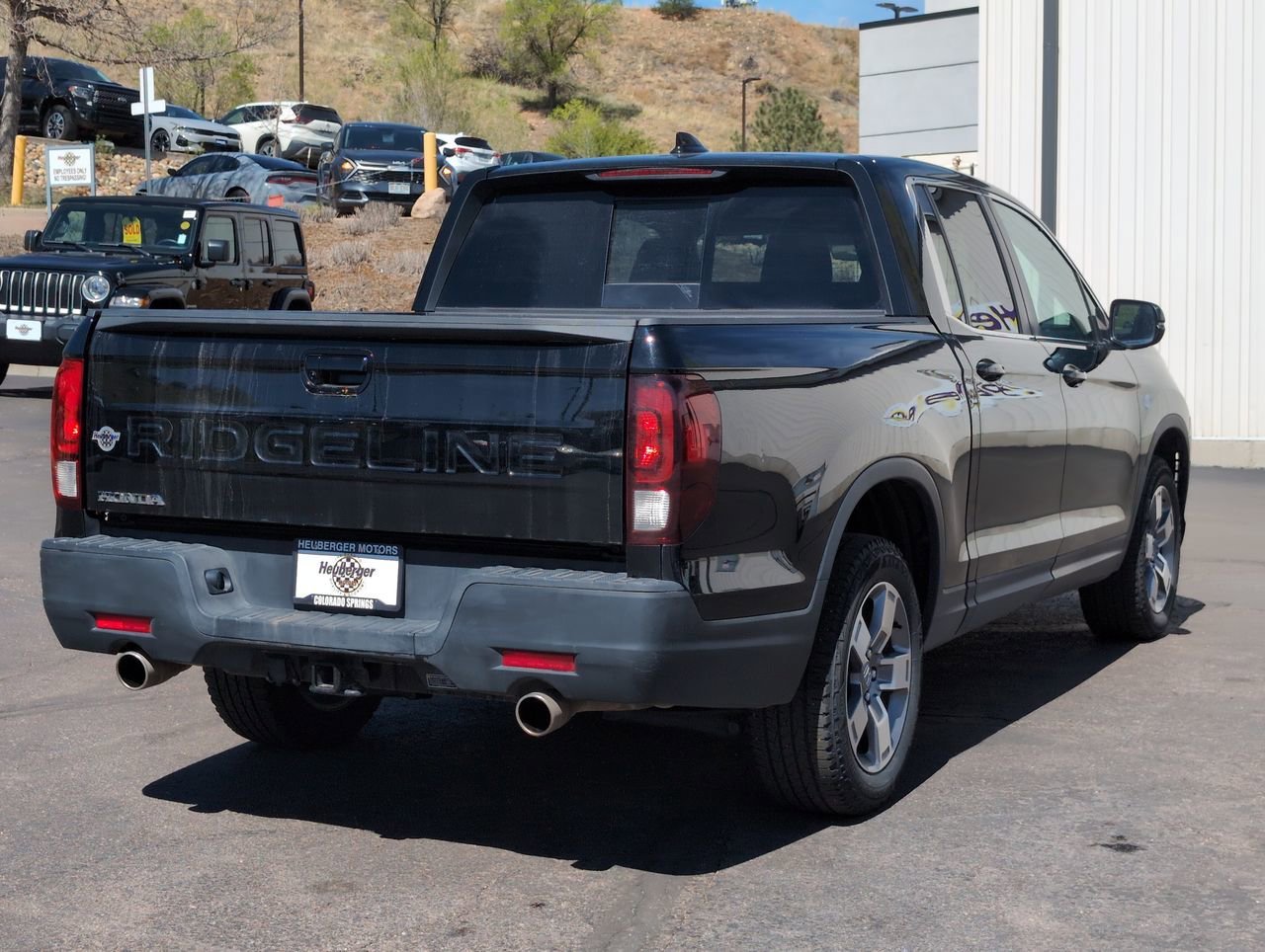 Used 2025 Crystal Black Pearl Honda RTL image 7