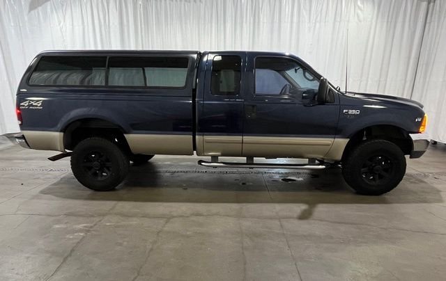 Used 2001 Ford F-350 Super Duty Lariat with VIN 1FTSX31S61EA24300 for sale in Grants Pass, OR