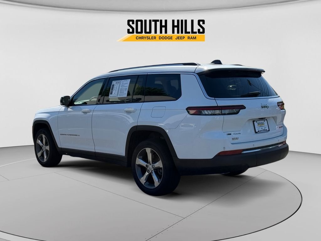 Used 2022 White Jeep Limited image 3