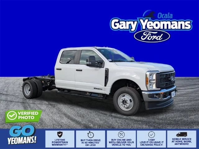 New 2027 Oxford White Ford F-350® XL image 1