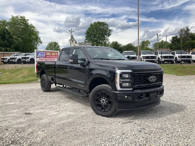 2026 Ford Super Duty F-350 SRW F-350® Lariat®