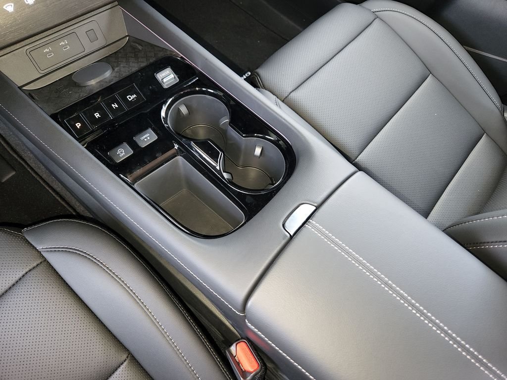 New 2026 Champagne Silver Metallic Nissan SL AWD image 21