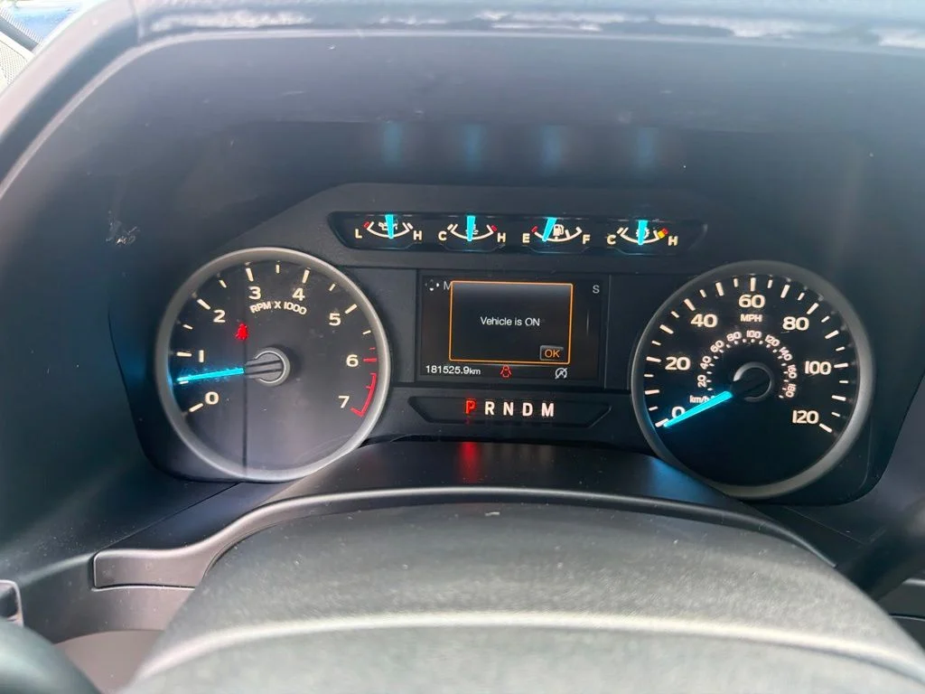 Used 2019 Gray Ford XLT image 30