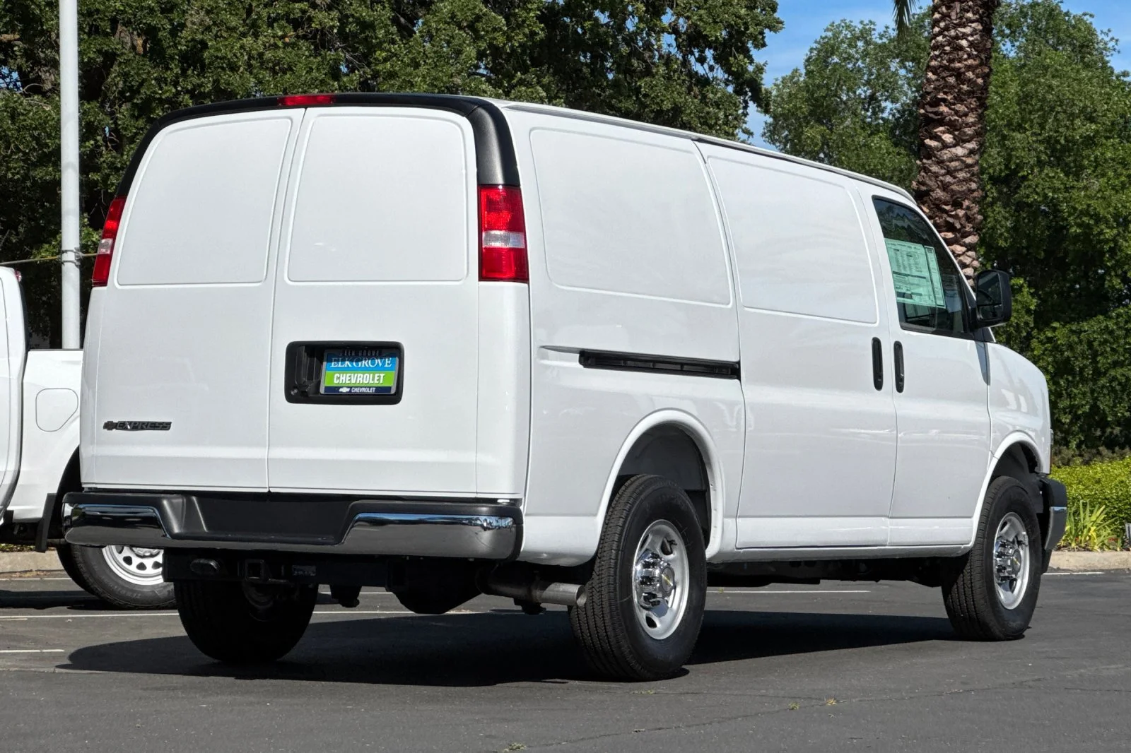 2026 Chevrolet Express Cargo WT view 3