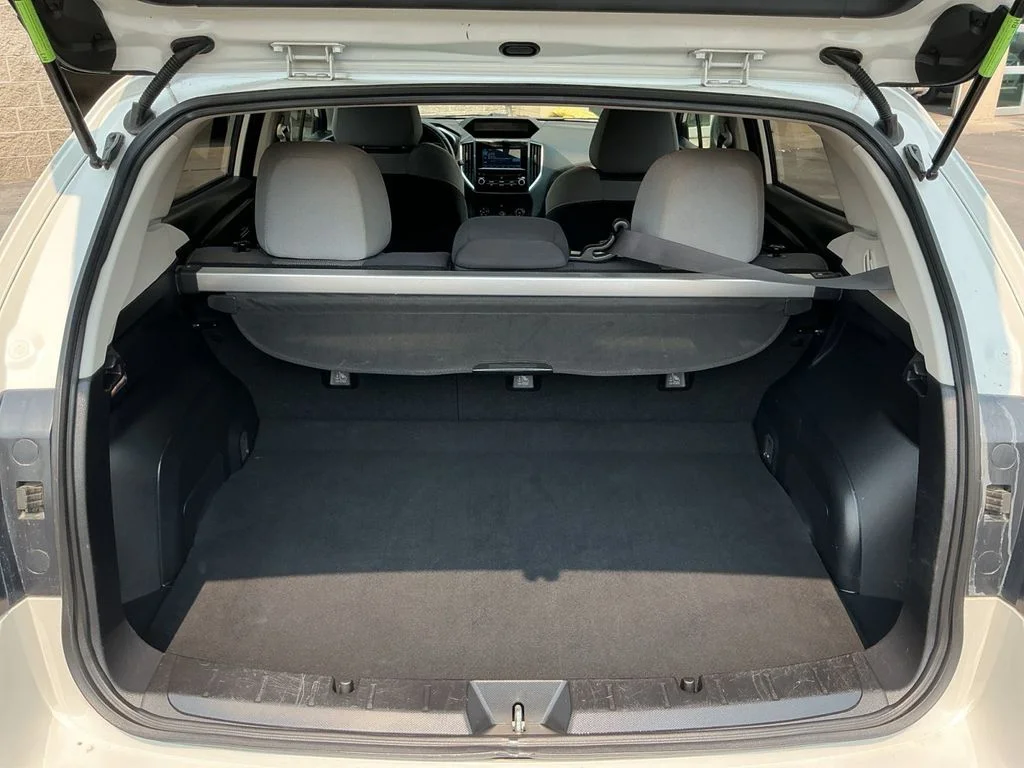 Used 2019 White Subaru 2.0i Premium image 22