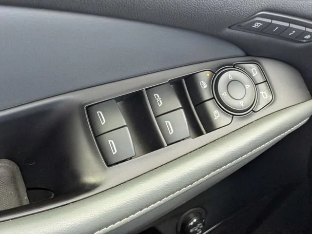 Used 2018 Includes Pitch Dark Night lower exterior accent color. Buick Premium image 26