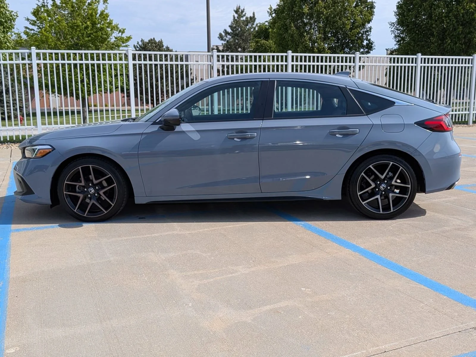 2023 Honda Civic Hatchback Sport Touring - Photo 9