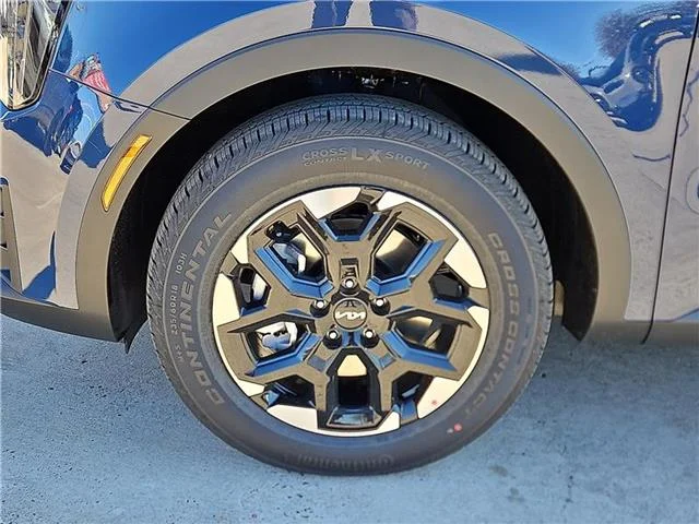 New 2026 Midnight Lake . KIA S Front-Wheel Drive image 5