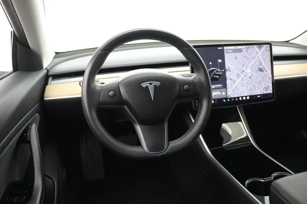 2019 Tesla Model 3 Base - Photo 16