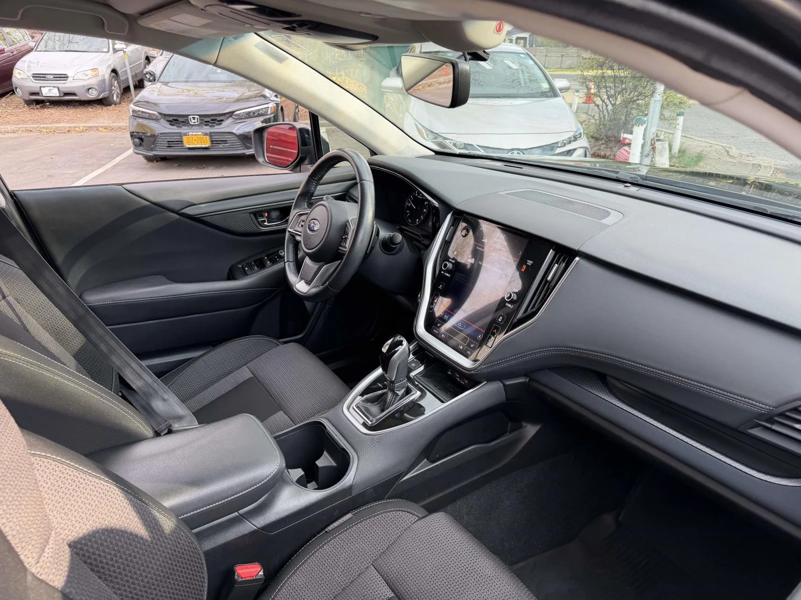 Used 2020 Black Subaru Premium image 13
